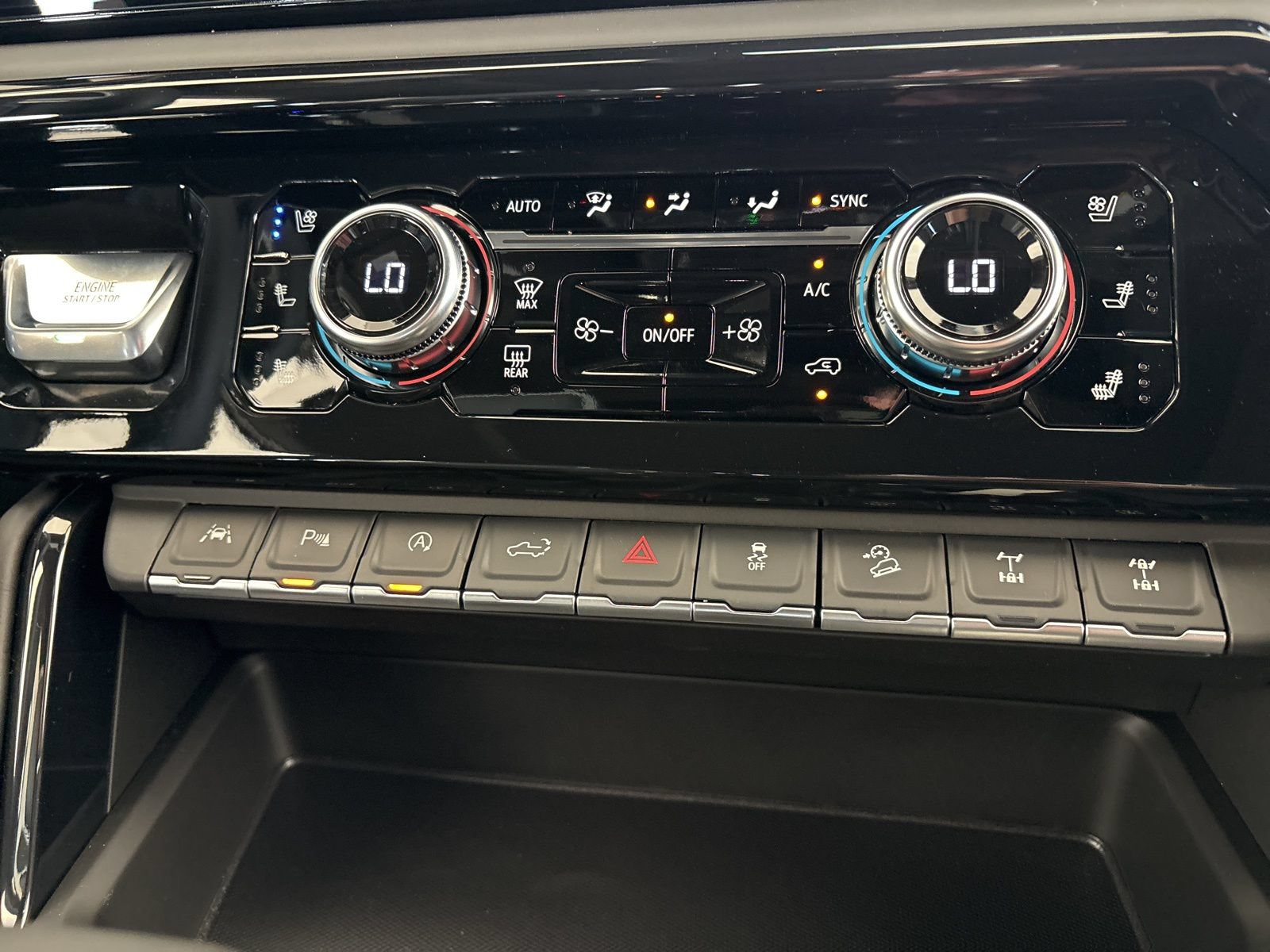 New 2026 GMC Sierra 1500 AT4X AWD/4WD image 27