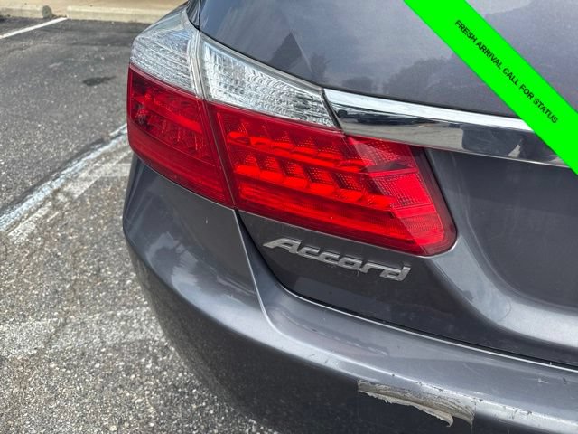 Used 2015 Honda Accord EX-L image 7