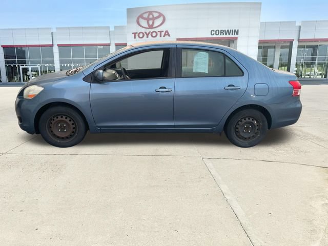 Used 2012 Toyota Yaris Sedan FWD image 2