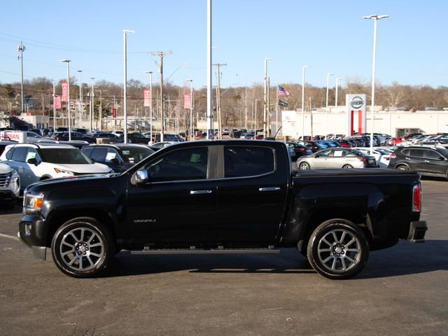 Used 2019 GMC Canyon Denali image 2