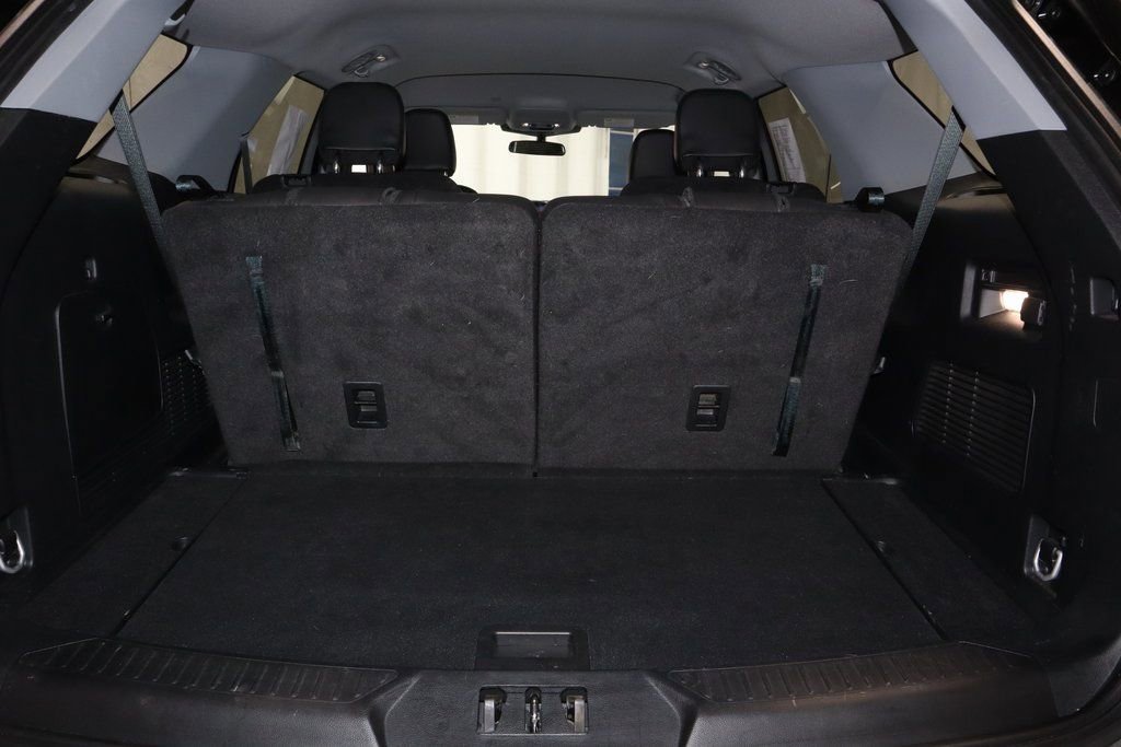 Certified 2023 Ford Explorer XLT w/ Equipment Group 202A image 11