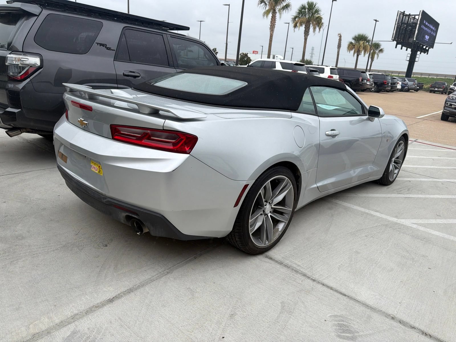 Used 2018 Chevrolet Camaro LT w/ RS Package RWD image 5