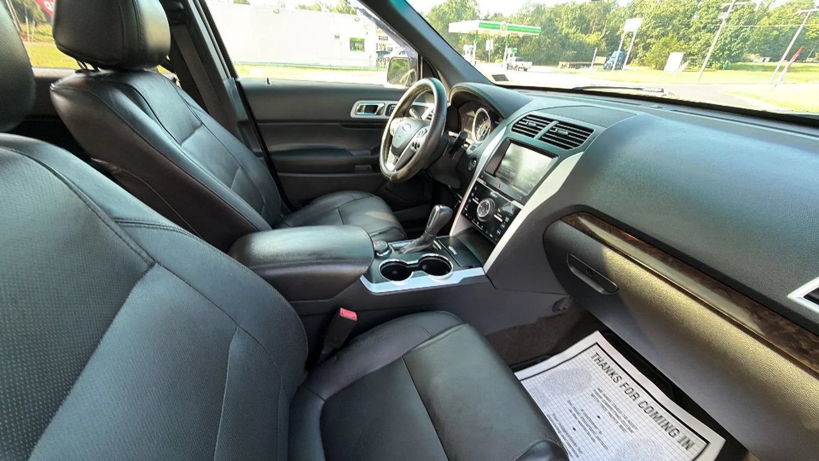 Used 2015 Ford Explorer Limited w/ Equipment Group 302A AWD/4WD image 60