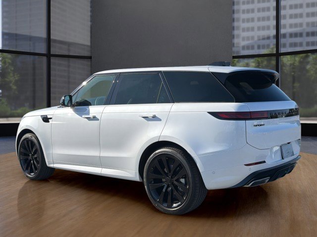 New 2026 Land Rover Range Rover Sport Dynamic SE image 14