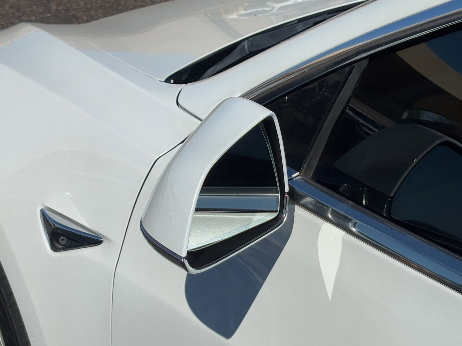 Used 2019 Tesla Model 3 Standard Range image 9