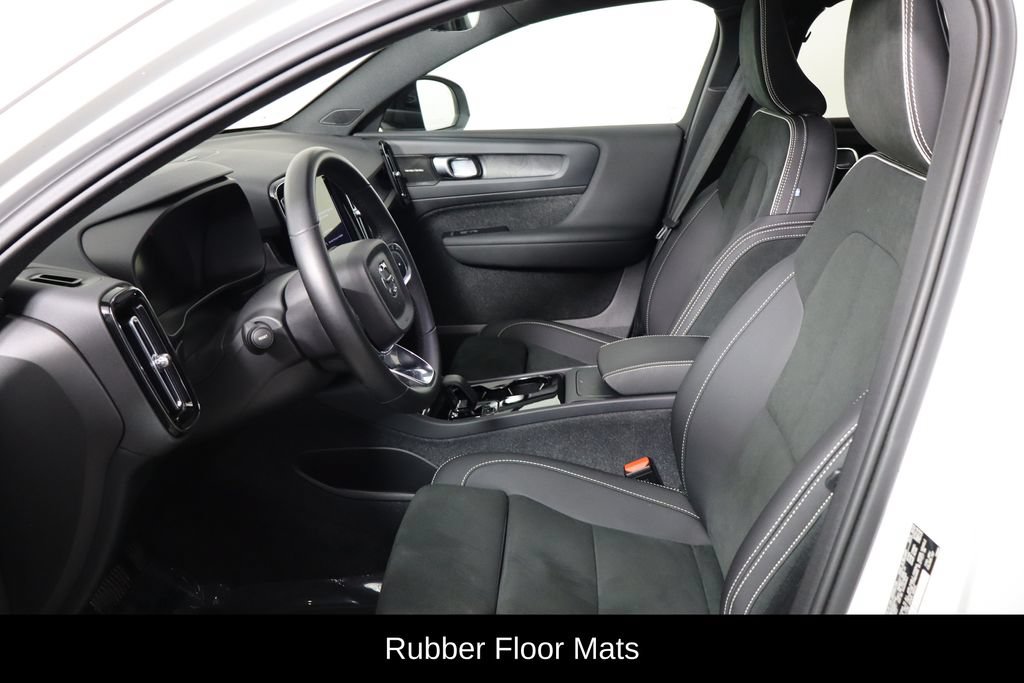 Used 2023 Volvo C40 P8 Recharge Ultimate w/ Protection Package Premier AWD/4WD image 14