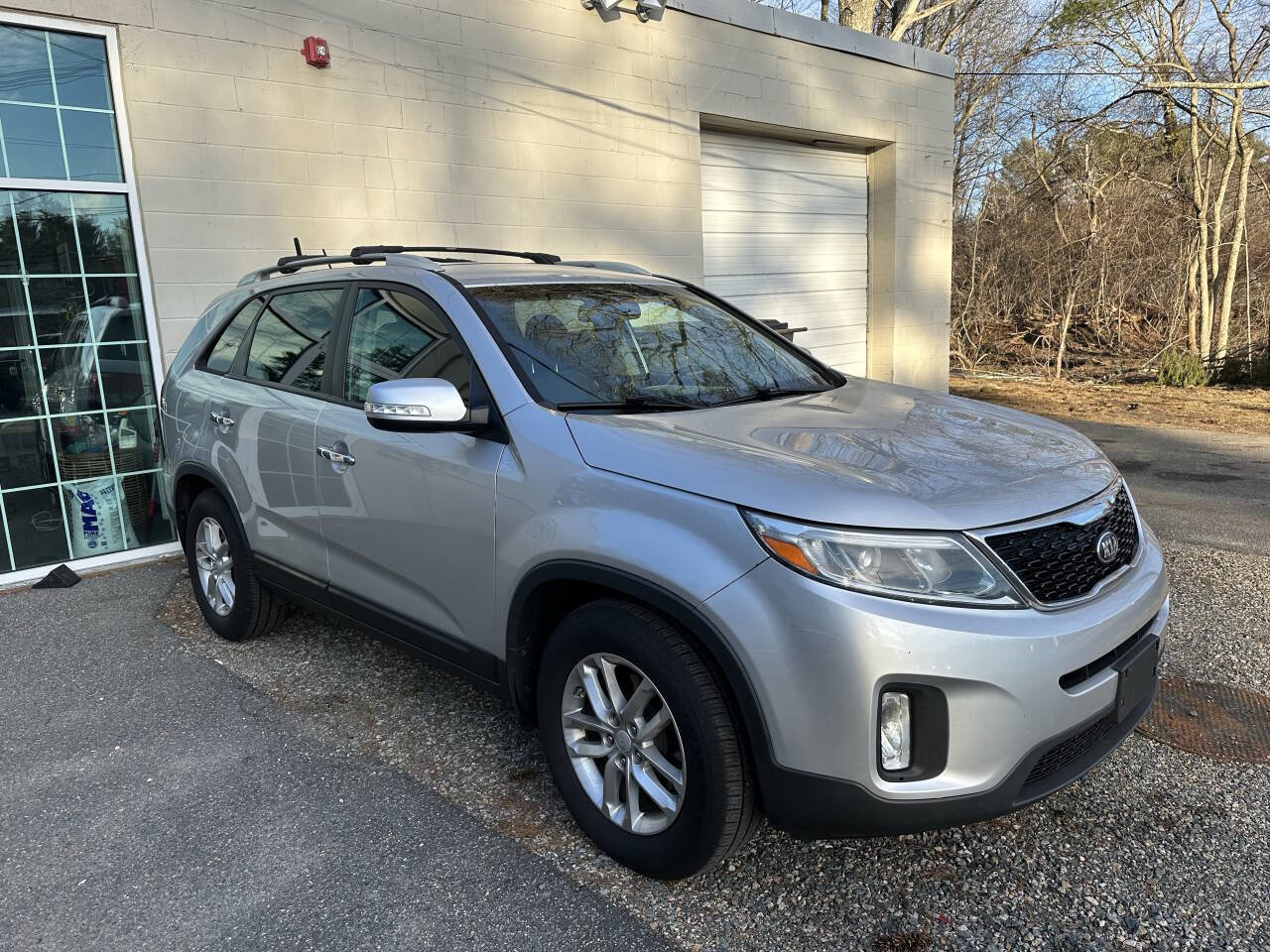 Used 2015 Kia Sorento LX AWD/4WD image 25