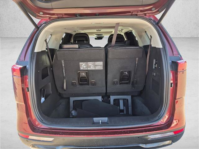 Used 2022 Kia Carnival SX Prestige FWD image 6