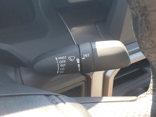 Used 2025 Toyota Tacoma TRD Off-Road image 19