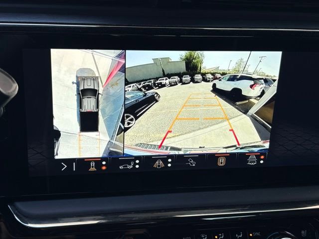 Used 2024 GMC Sierra 2500 AT4X image 31