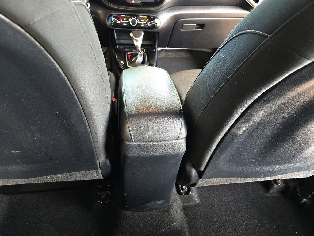 Used 2020 Kia Soul GT-Line FWD image 24