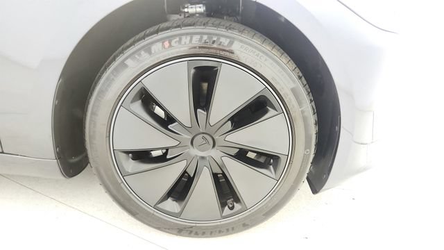 Used 2026 Tesla Model 3 RWD image 75