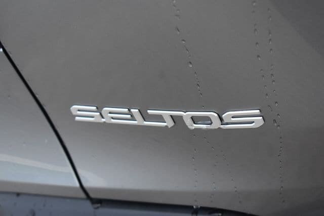 New 2026 Kia Seltos S AWD/4WD image 16