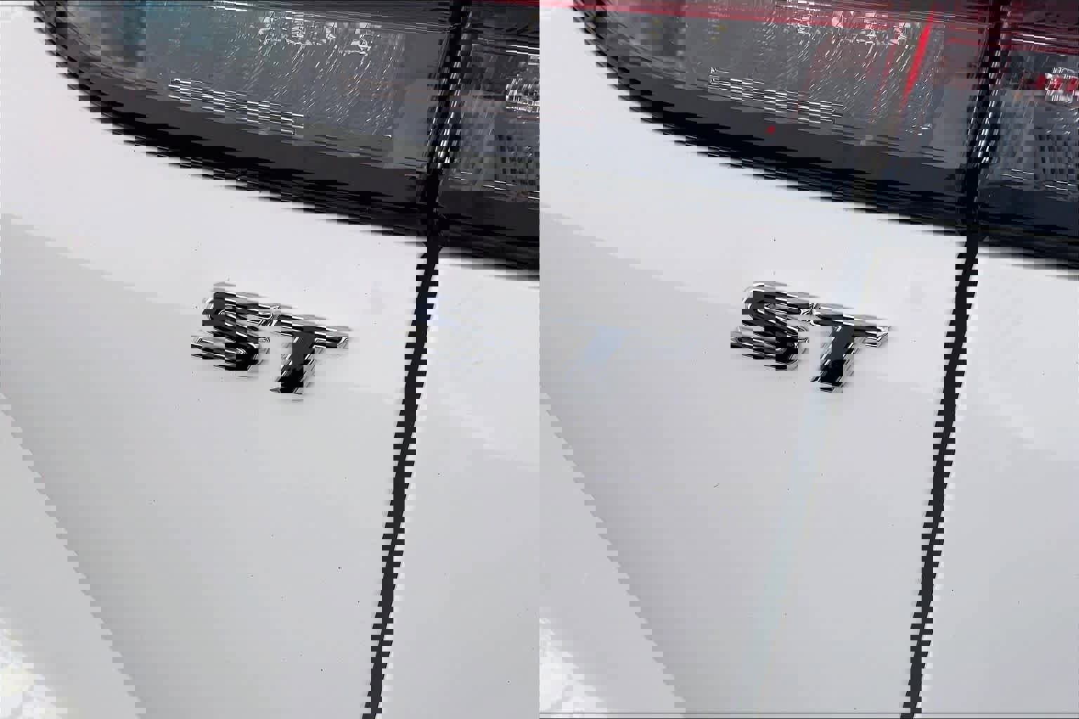 Used 2022 Buick Envision Essence w/ Technology Package II image 10