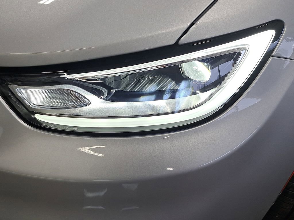 New 2026 Chrysler Pacifica Select AWD/4WD image 33