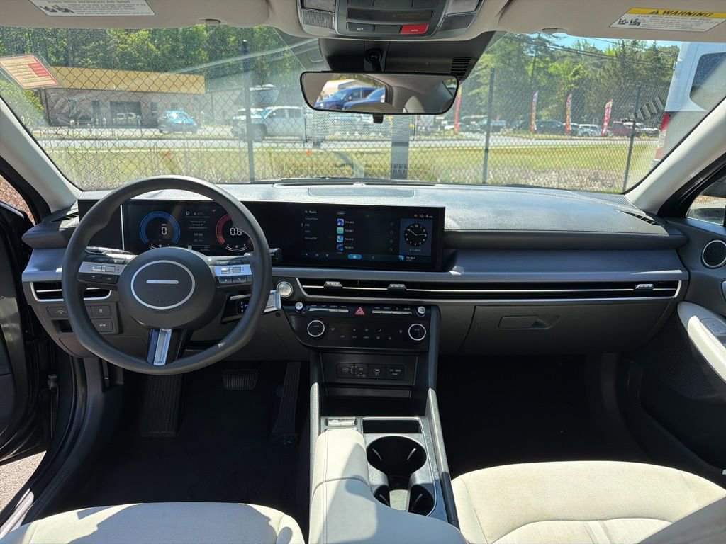Used 2025 Hyundai Sonata SEL FWD image 8