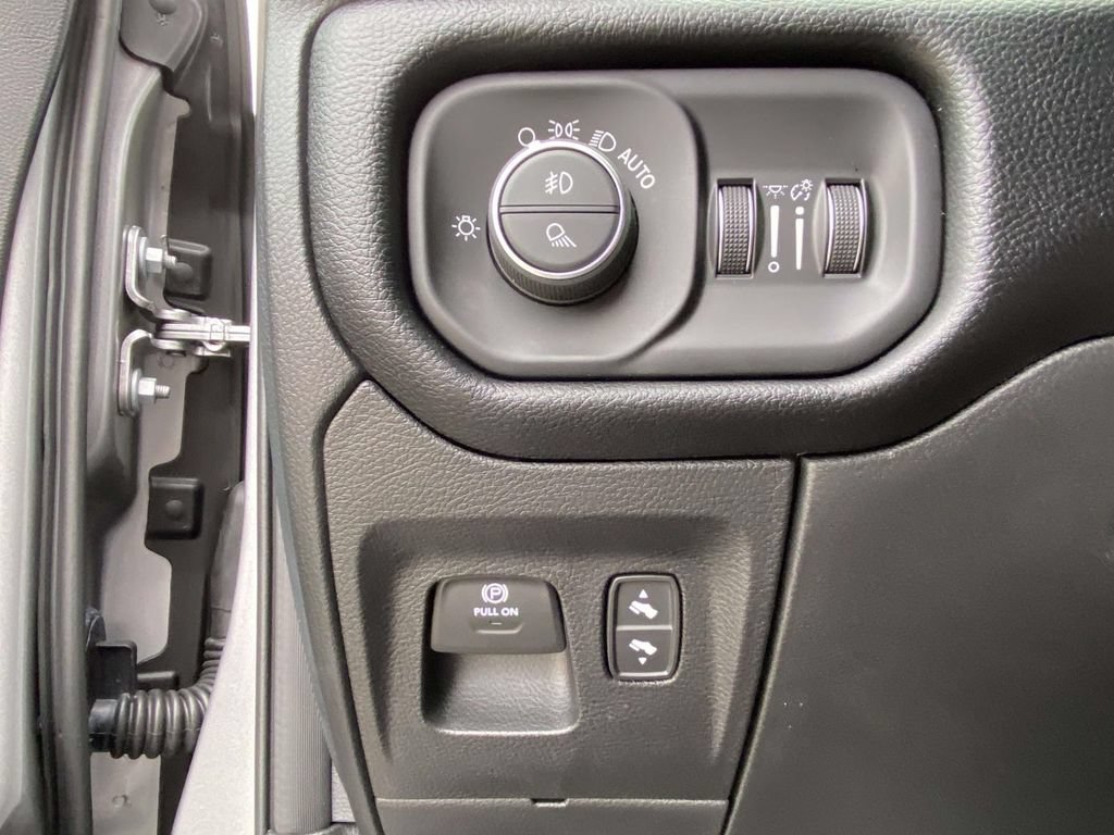 New 2026 RAM 1500 Big Horn AWD/4WD image 23