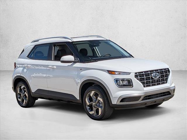New 2026 Hyundai Venue SEL FWD image 7