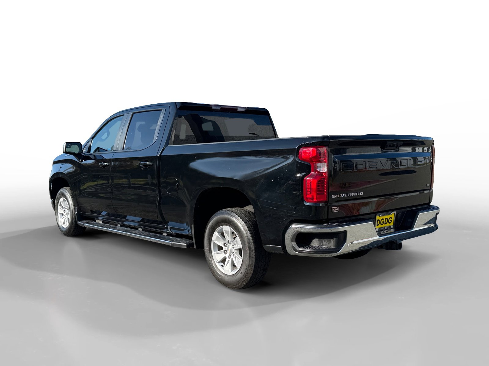 Used 2024 Chevrolet Silverado 1500 LT w/ Protection Package image 3