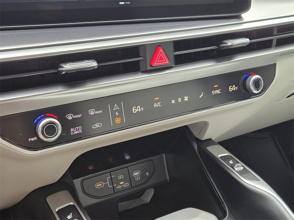 New 2026 Kia Sorento S w/ S Panoramic Sunroof Package image 14