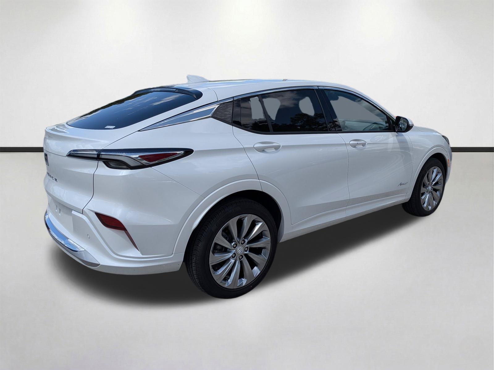 Used 2025 Buick Envista Avenir FWD image 4