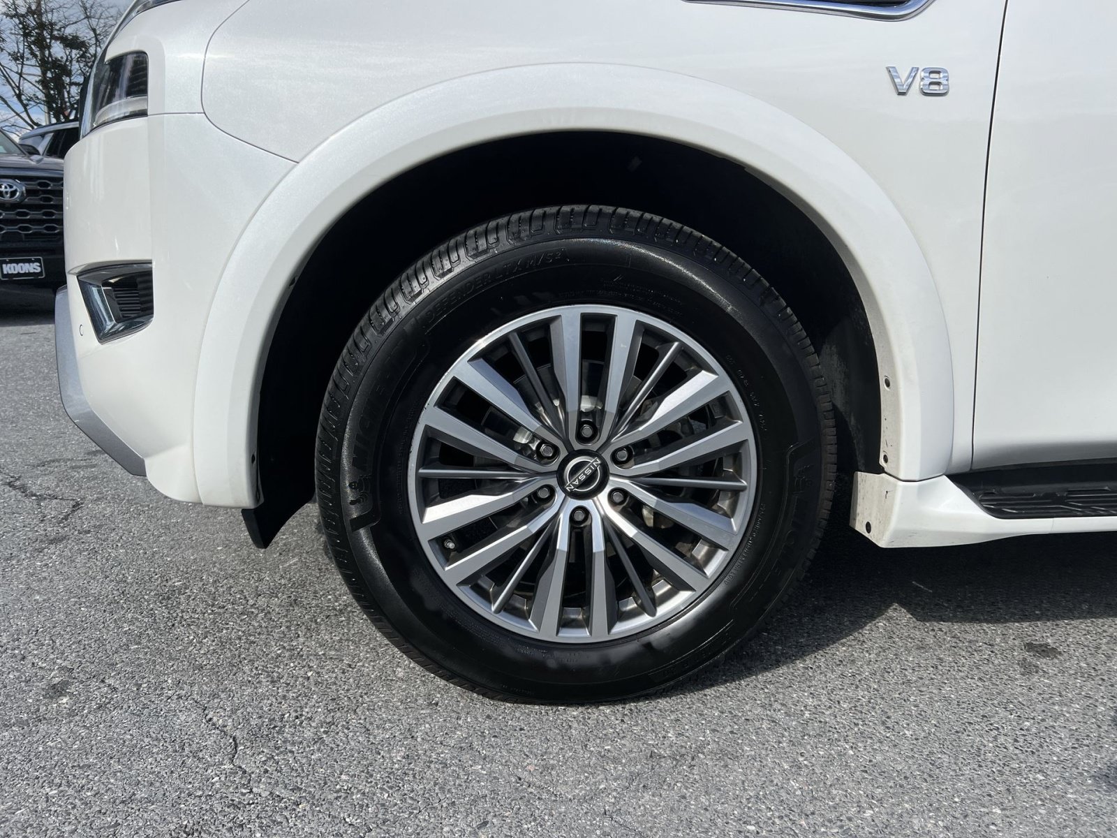 Used 2022 Nissan Armada SL AWD/4WD image 12