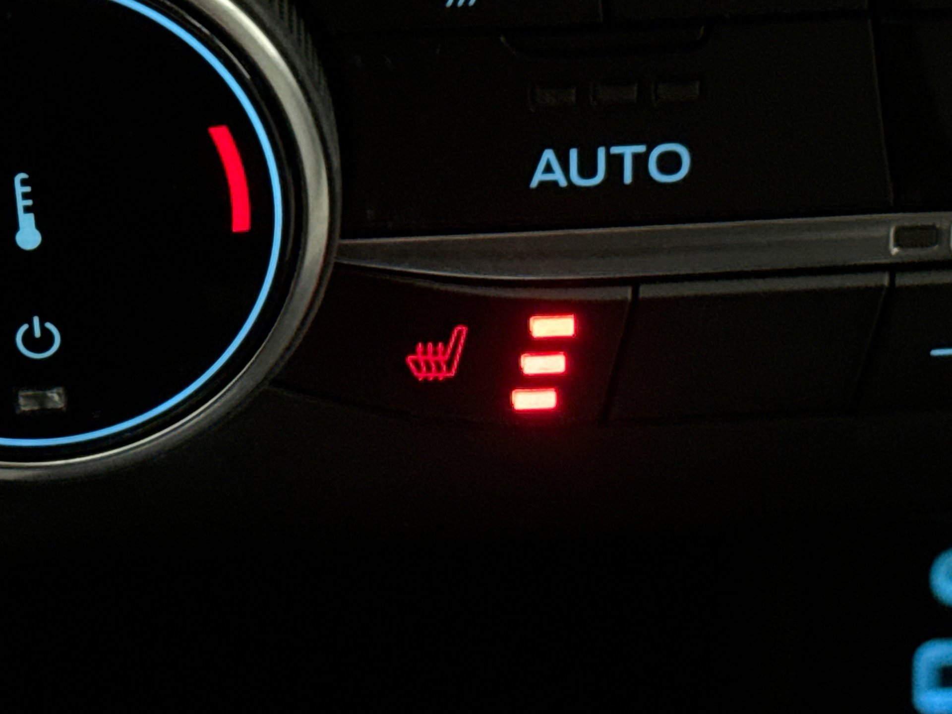 Used 2023 Ford Escape Active image 18