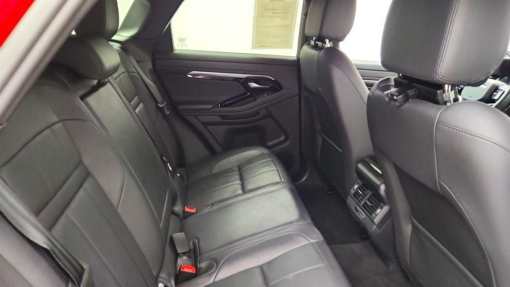 Used 2023 Land Rover Range Rover Evoque R-Dynamic S AWD/4WD image 21