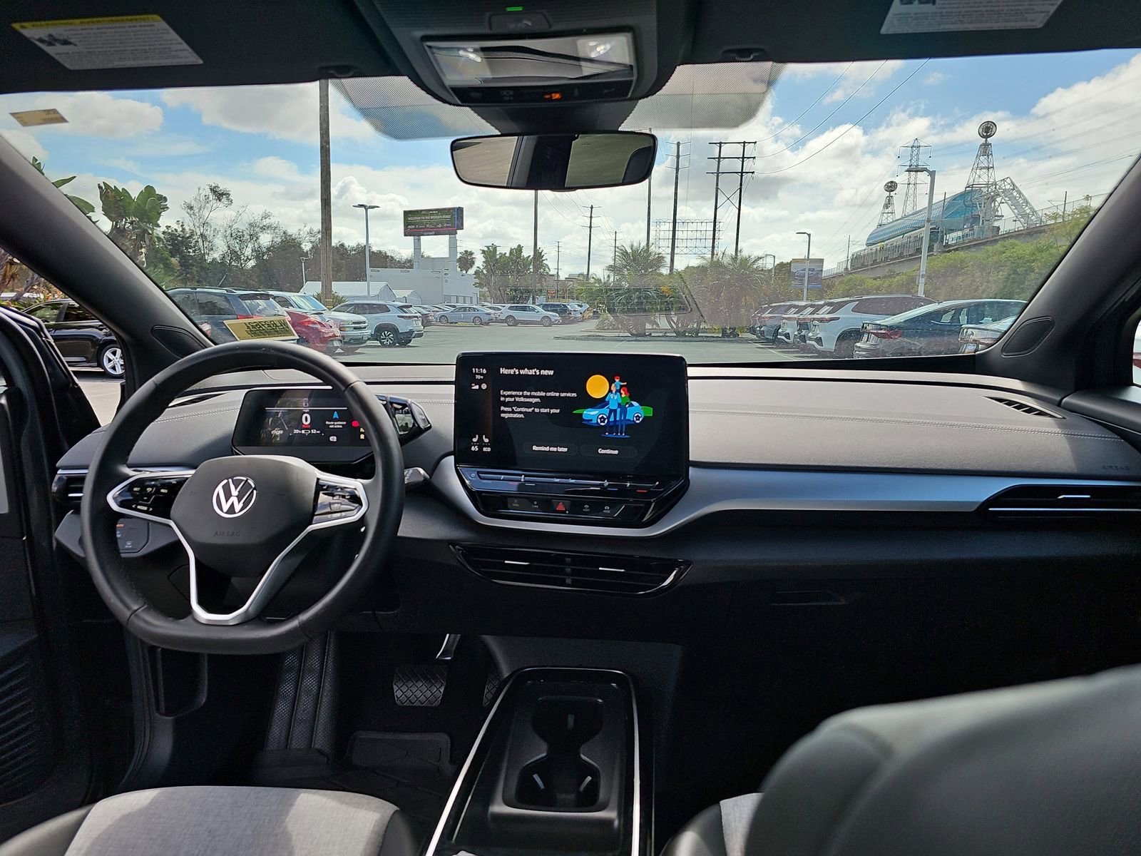 Used 2023 Volkswagen ID.4 Pro image 12