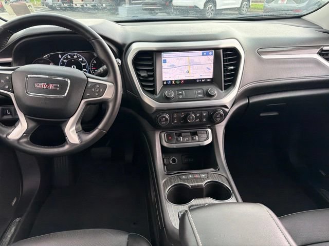 Used 2021 GMC Acadia SLT w/ Technology Package FWD image 18