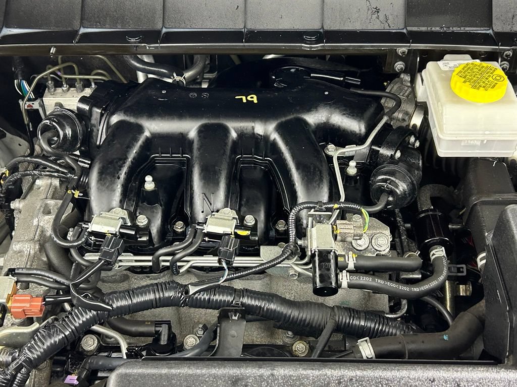 Used 2023 Nissan Pathfinder SV AWD/4WD image 36