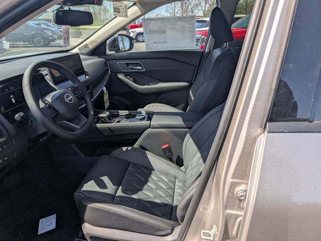 New 2026 Nissan Rogue Platinum w/ Platinum Premium Package image 14