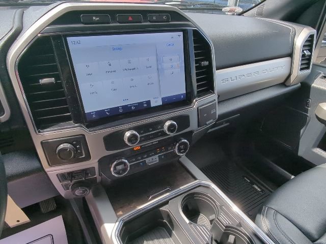 Used 2022 Ford F250 Lariat w/ Lariat Value Package AWD/4WD image 16