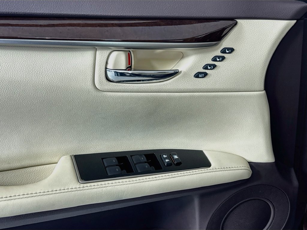 Used 2017 Lexus ES 350 FWD image 21