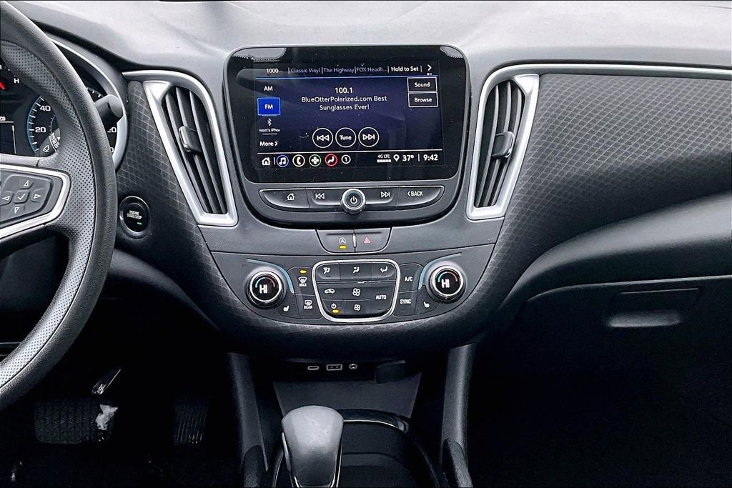 Used 2023 Chevrolet Malibu LT image 9
