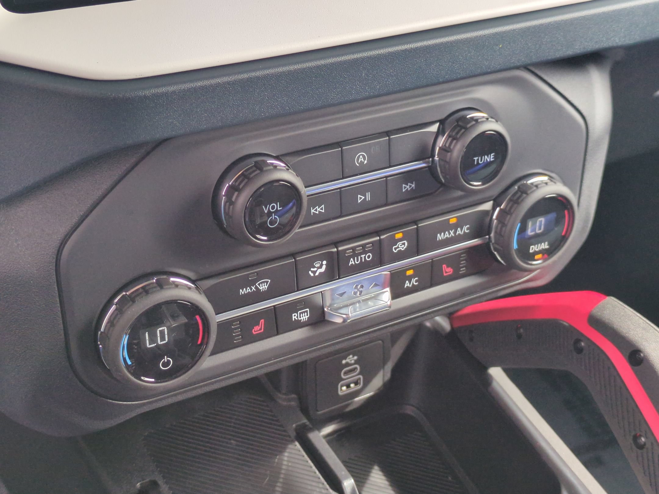 New 2026 Ford Bronco Heritage Edition AWD/4WD image 22
