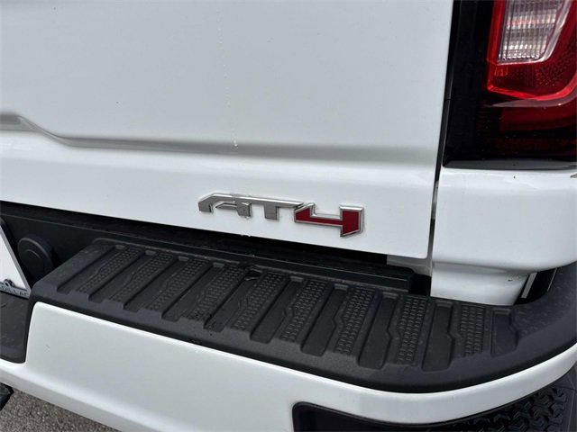 Used 2021 GMC Sierra 2500 AT4 w/ Gooseneck/5TH Wheel Package image 4
