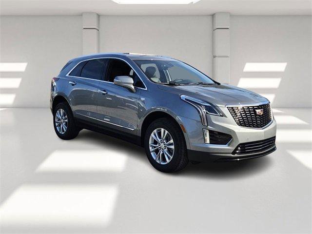 New 2026 Cadillac XT5 Luxury image 7