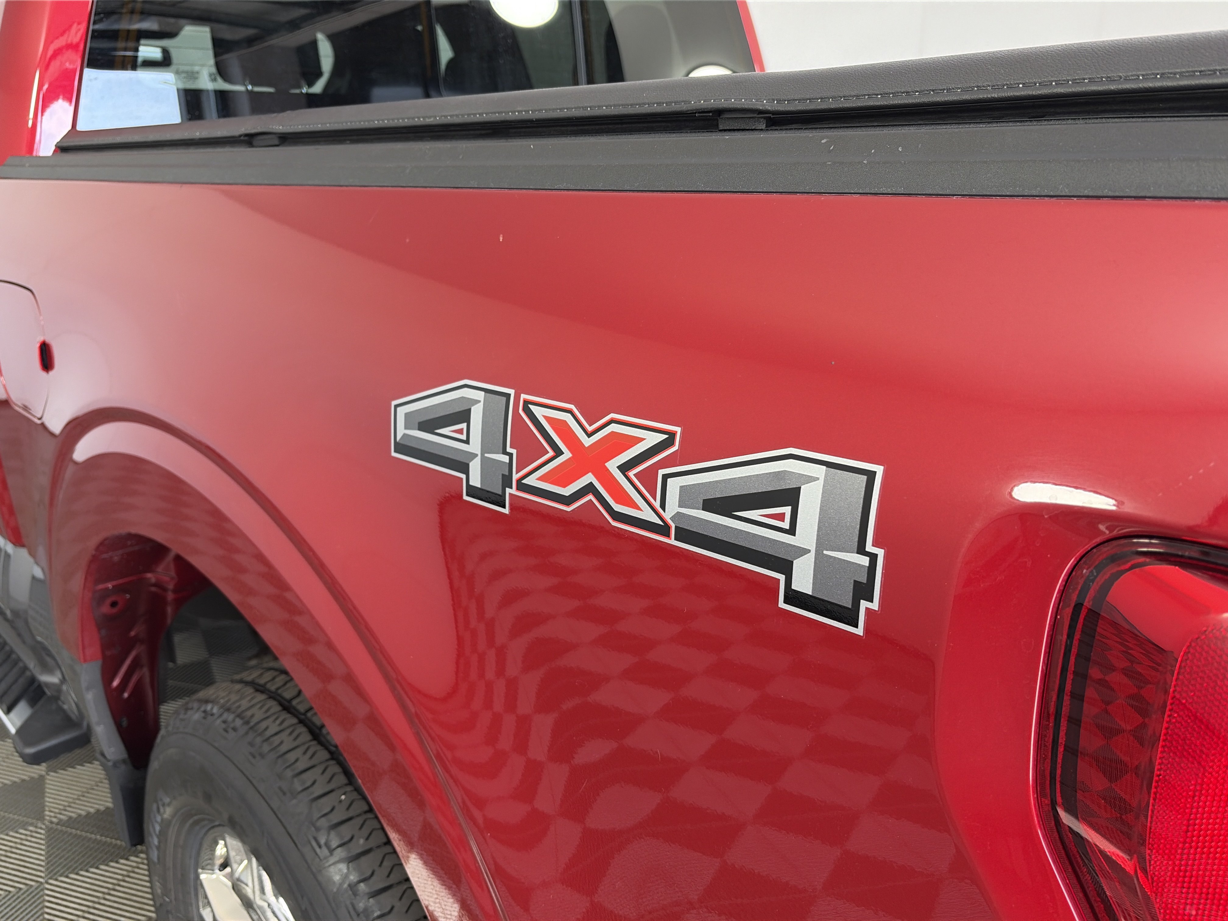 Used 2021 Ford F150 XLT w/ Equipment Group 302A High AWD/4WD image 17