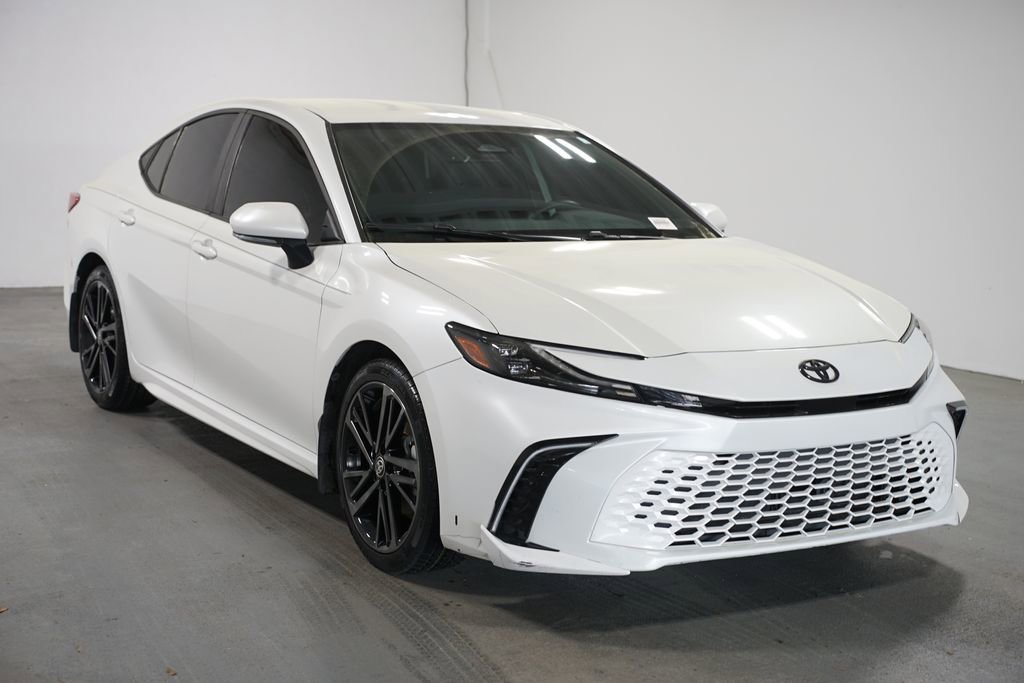 Certified 2025 Toyota Camry XSE image 3