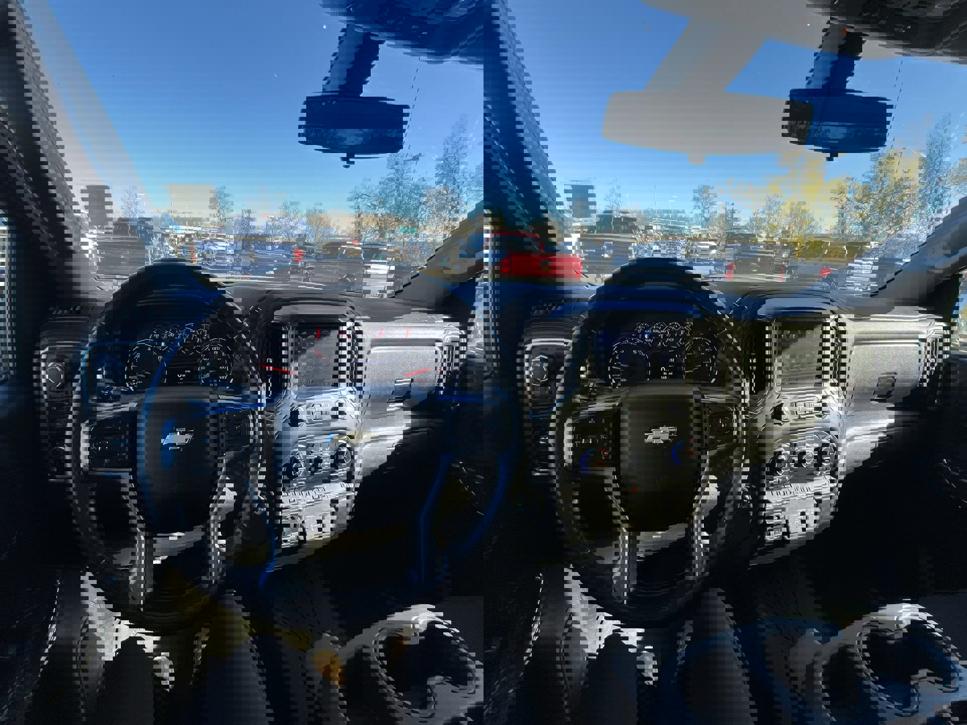 Certified 2019 Chevrolet Silverado 1500 LT w/ All-Star Edition image 10