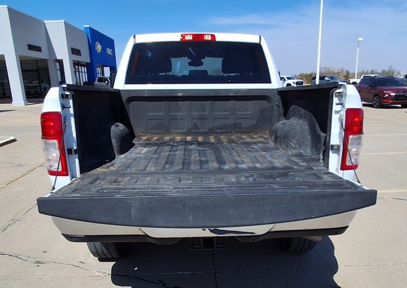 Used 2024 RAM 2500 Big Horn w/ Off Road Package AWD/4WD image 2