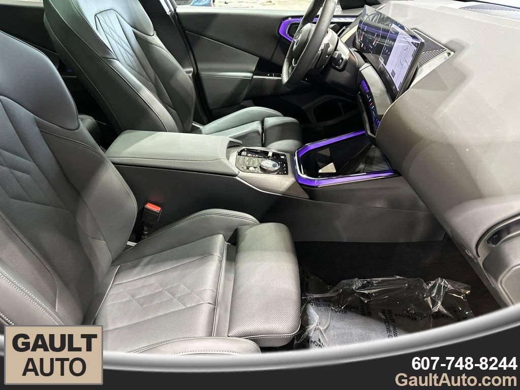 Used 2025 BMW X3 xDrive30i w/ Convenience Package AWD/4WD image 18