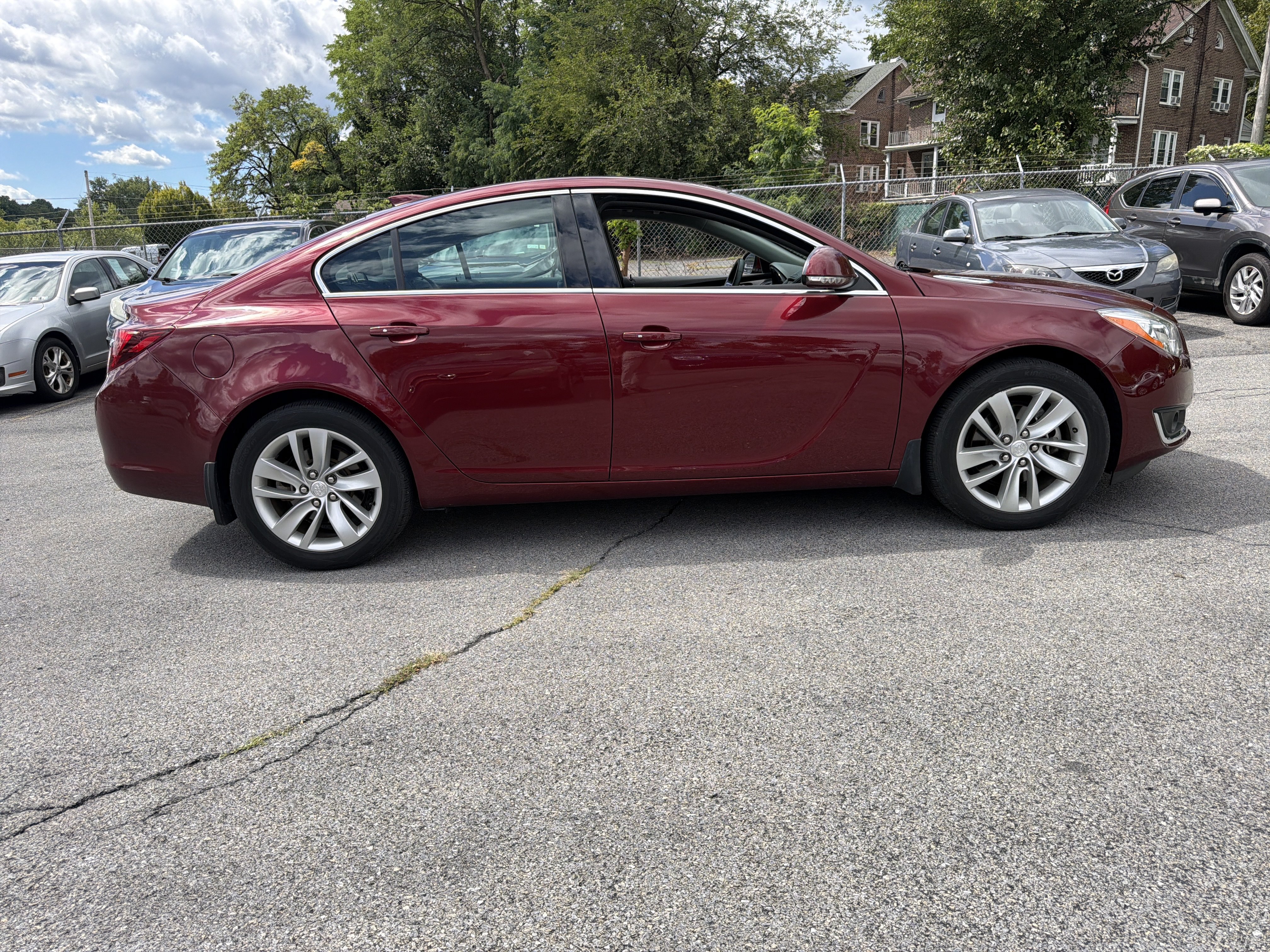 Used 2016 Buick Regal Premium AWD/4WD image 7