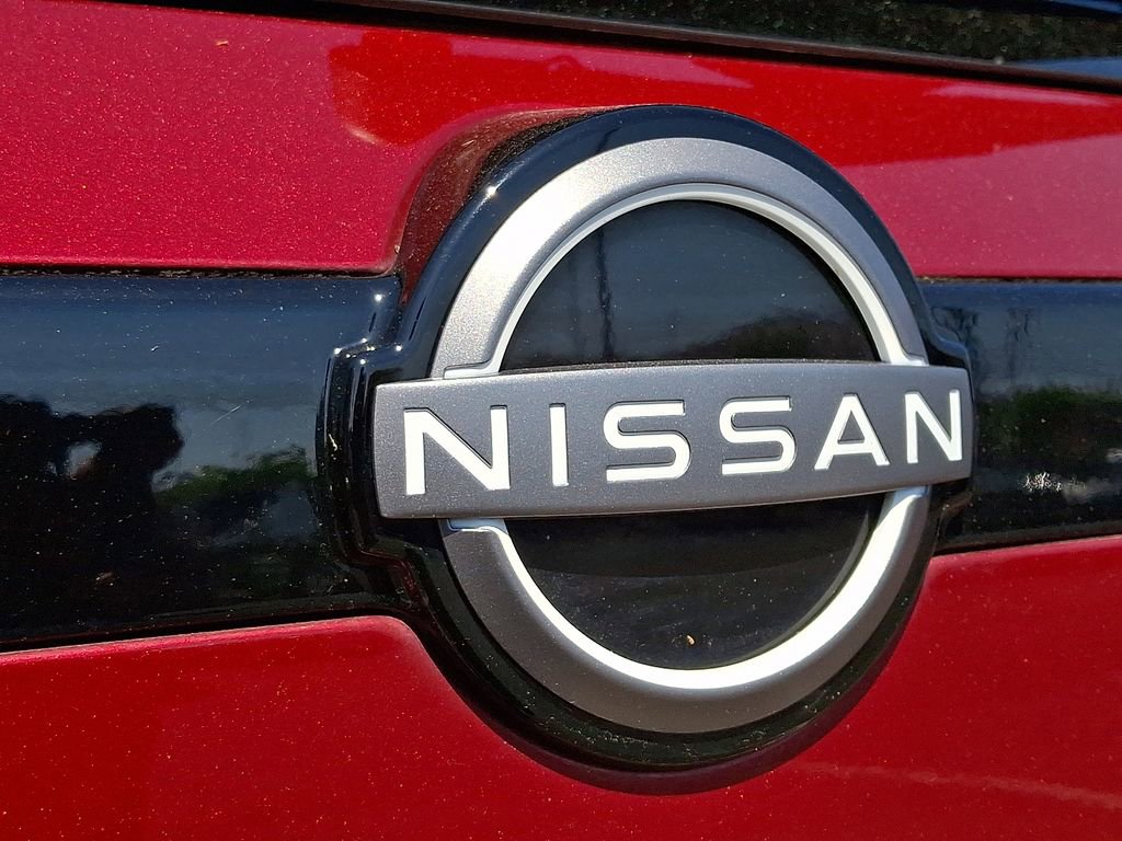 Used 2023 Nissan Pathfinder Rock Creek AWD/4WD image 5