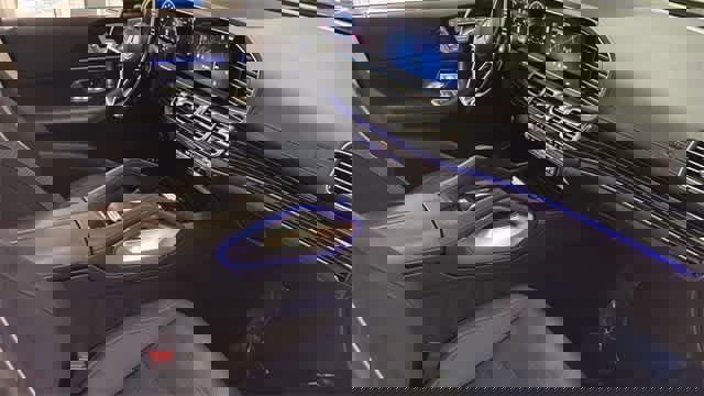 Used 2024 Mercedes-Benz GLS 580 4MATIC image 43