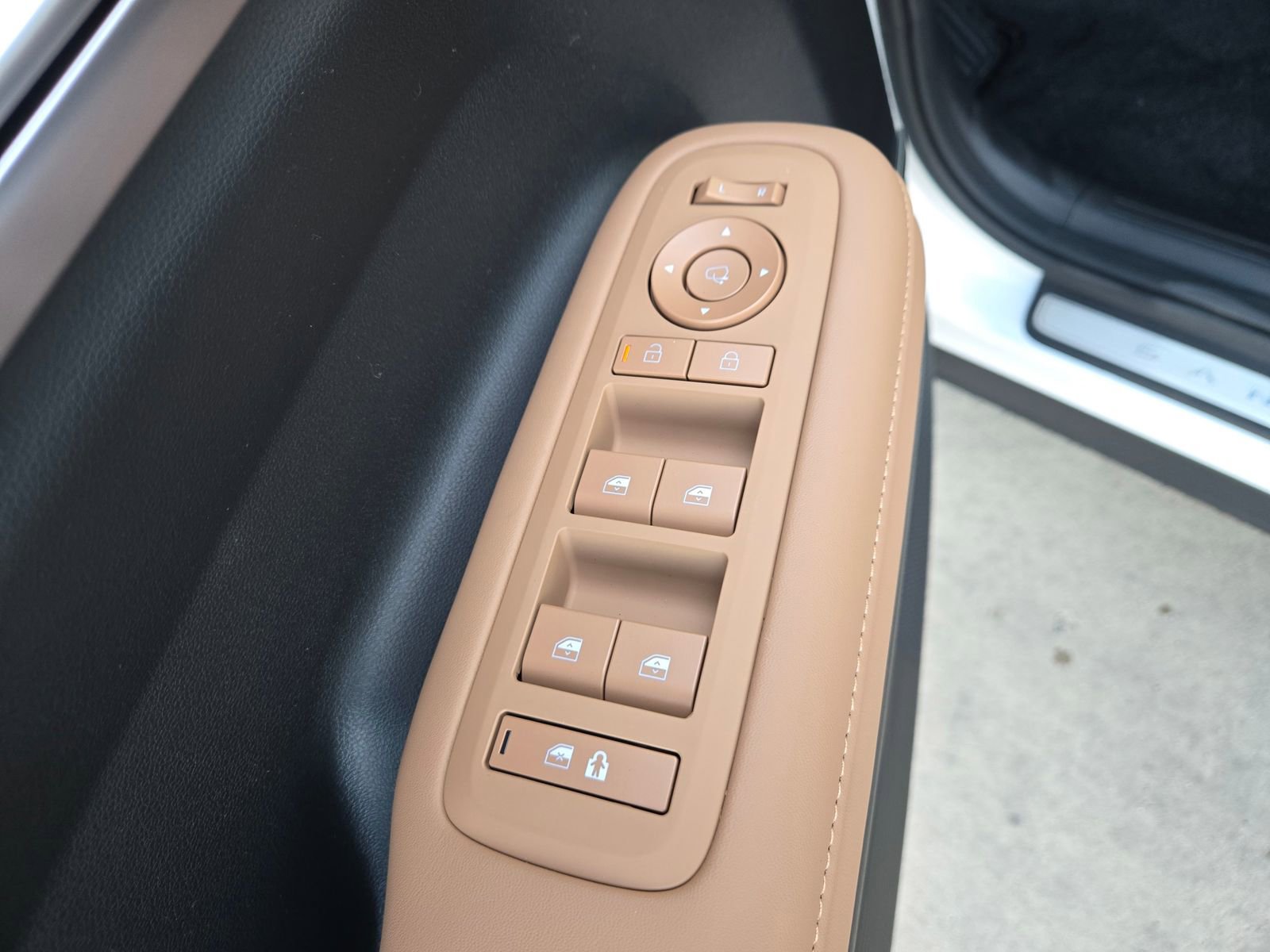 New 2026 Hyundai Santa Fe Calligraphy AWD/4WD image 19