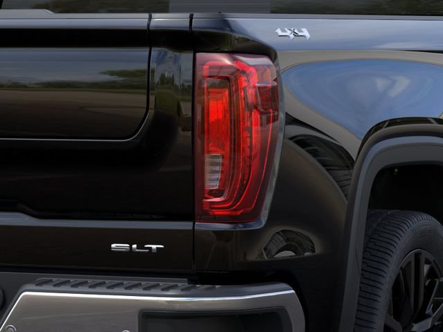 New 2026 GMC Sierra 1500 SLT w/ SLT Premium Package AWD/4WD image 11
