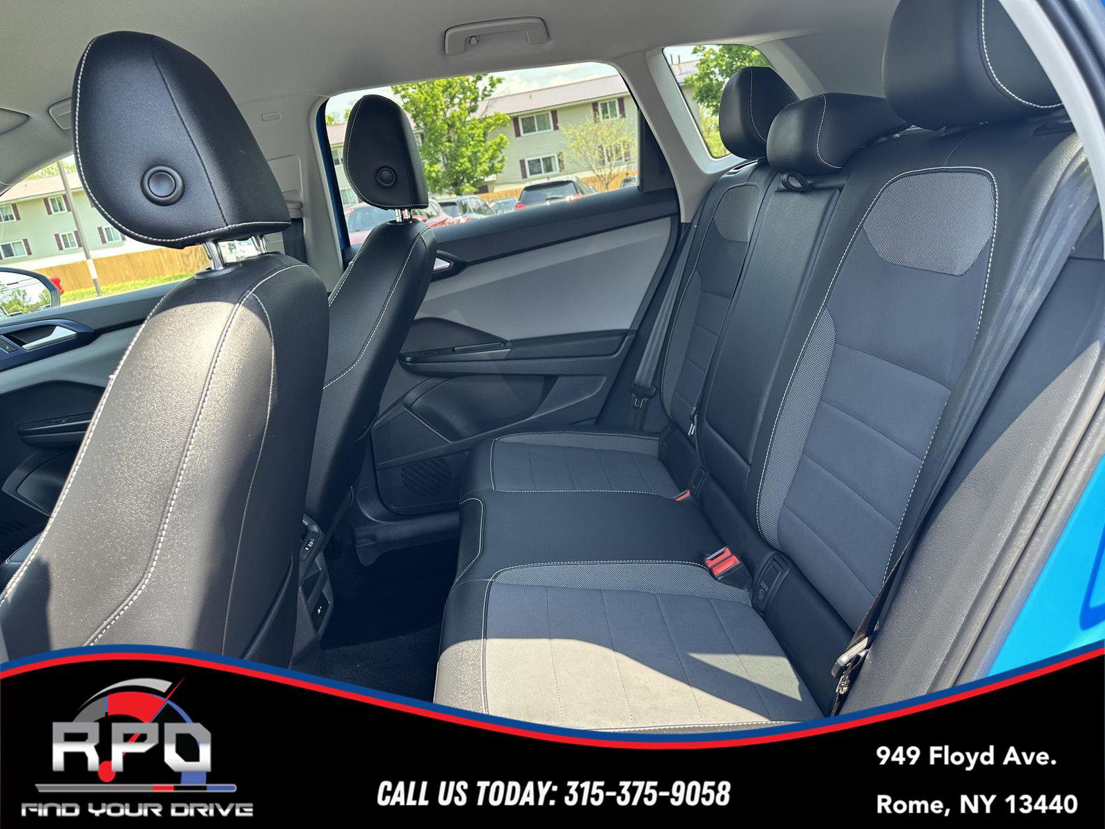 Used 2023 Volkswagen Taos SE w/ Black Wheel Package AWD/4WD image 25