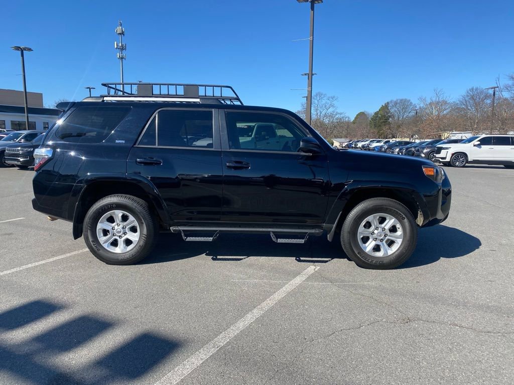 Used 2019 Toyota 4Runner SR5 image 9